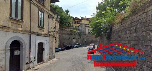 appartamento in vendita a Cosenza in zona Cosenza Vecchia
