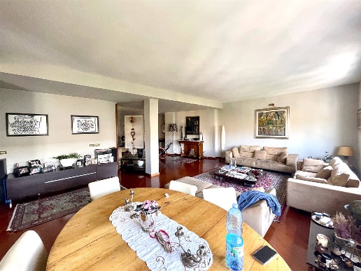 appartamento in vendita a Cosenza in zona Panebianco