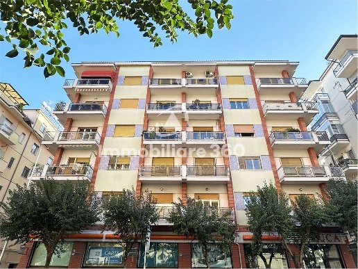 appartamento in vendita a Cosenza in zona Panebianco