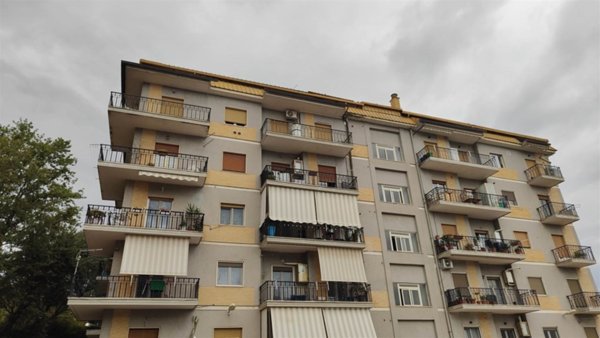 appartamento in vendita a Cosenza in zona De Rada
