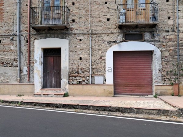 trivano in vendita a Cosenza