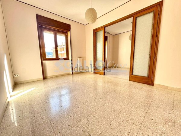 appartamento in vendita a Cosenza in zona Cosenza Vecchia