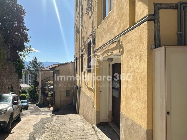 appartamento in vendita a Cosenza in zona Cosenza Vecchia