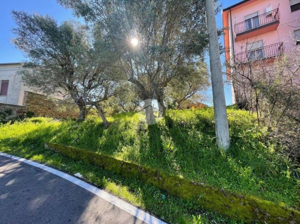 terreno edificabile in vendita a Cosenza in zona Borgo Partenope