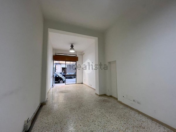 locale commerciale in vendita a Cosenza in zona Cosenza Vecchia