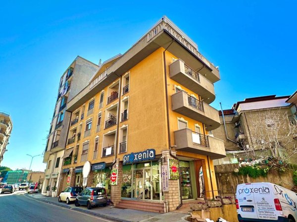 appartamento in vendita a Cosenza in zona Città 2000