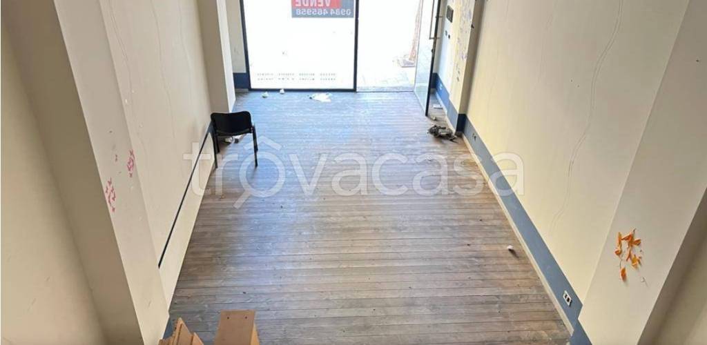 negozio in vendita a Cosenza