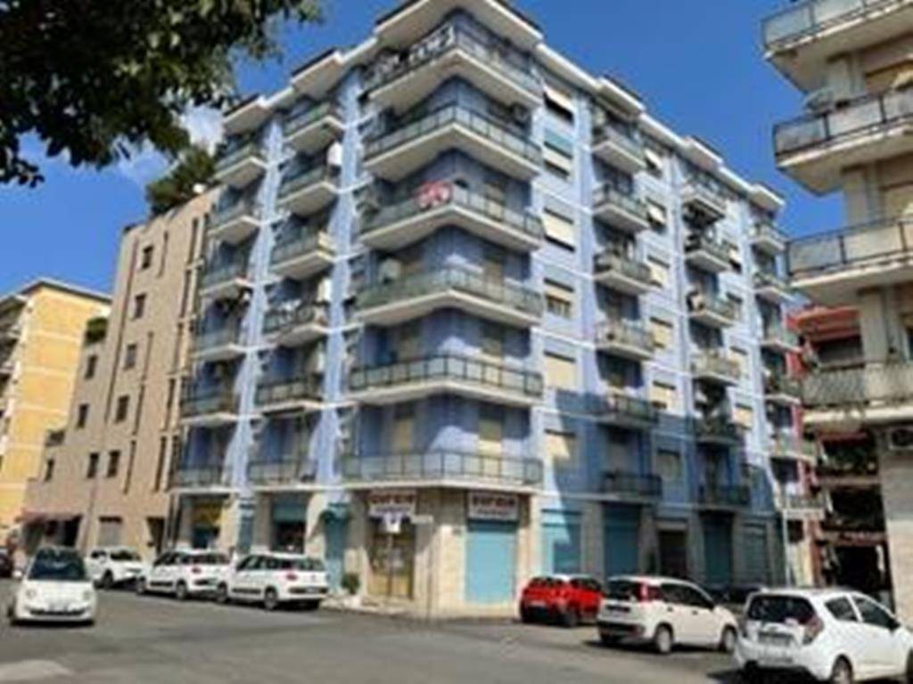 appartamento in vendita a Cosenza in zona Panebianco