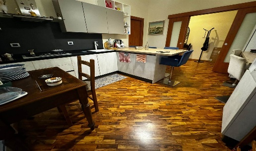 appartamento in vendita a Cosenza in zona Cosenza Vecchia