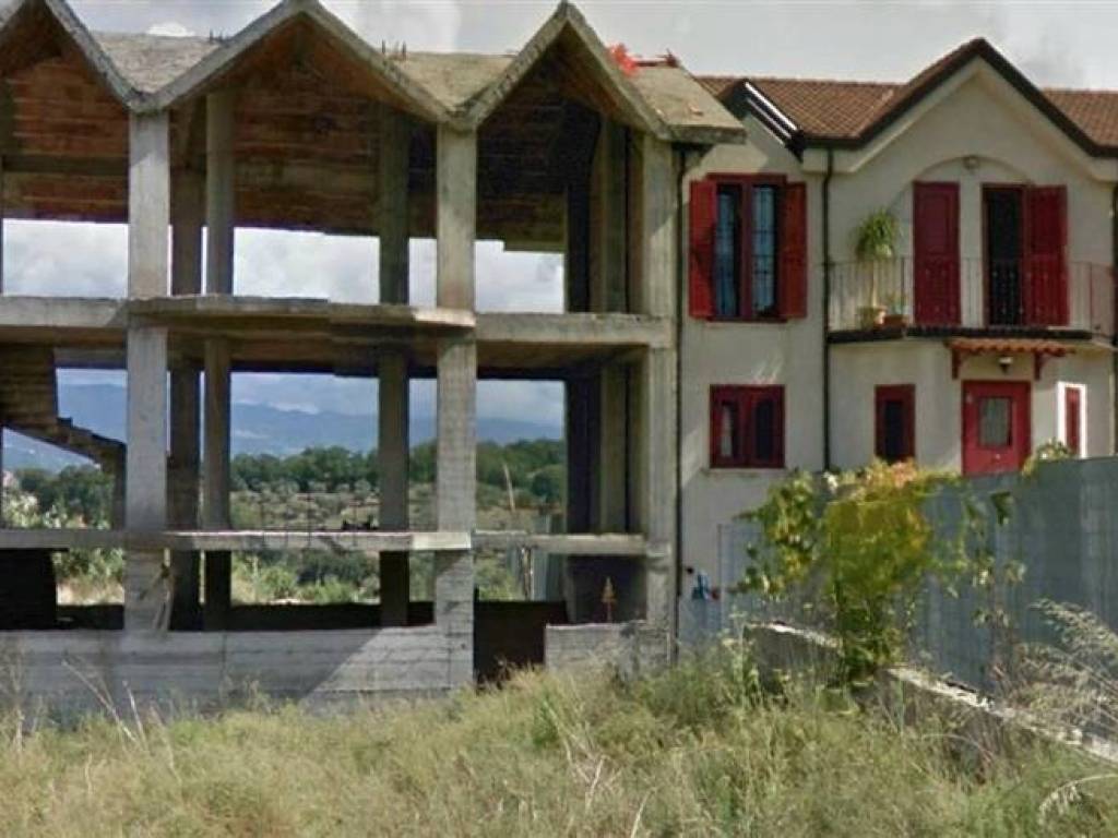 casa indipendente in vendita a Cosenza in zona Città 2000