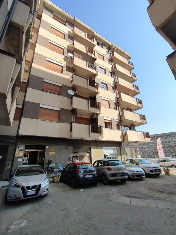 appartamento in vendita a Cosenza in zona Cosenza Vecchia