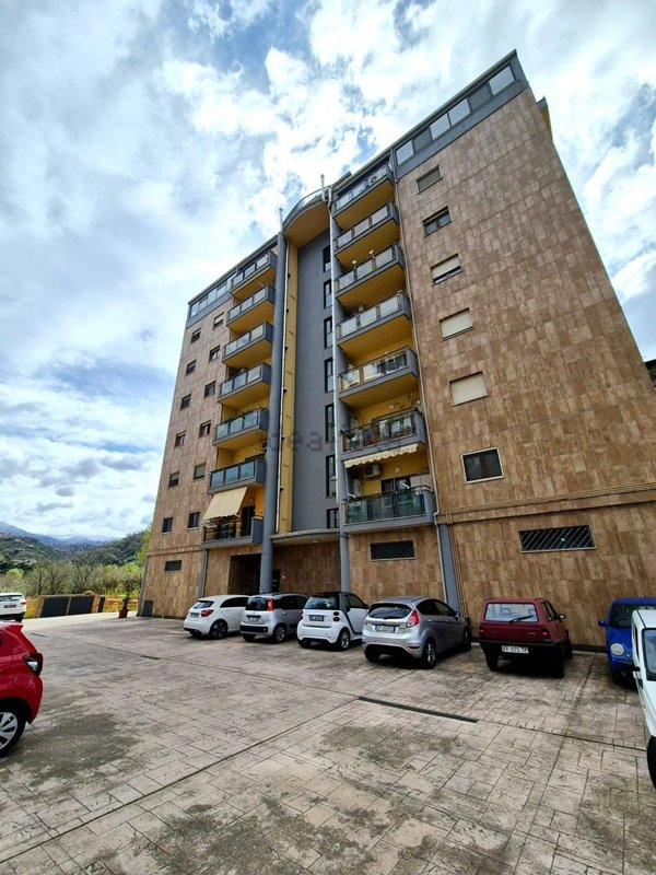 appartamento in vendita a Cosenza