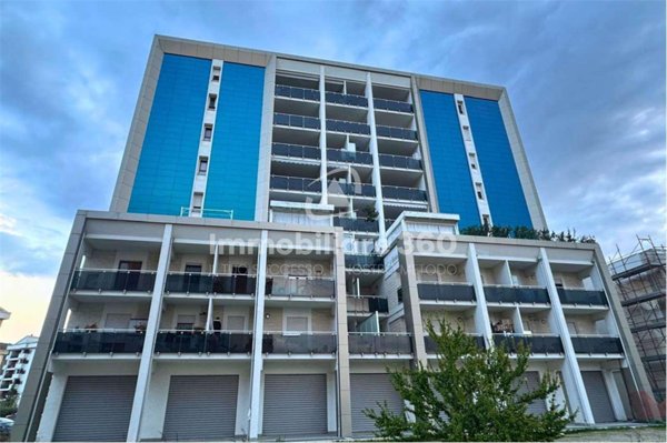 appartamento in vendita a Cosenza in zona Via Popilia