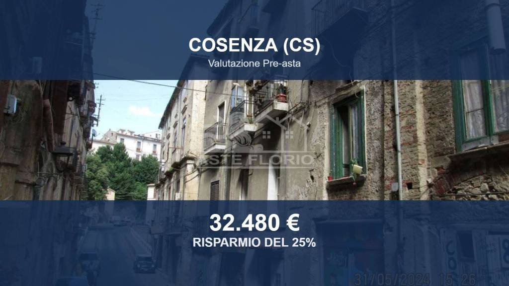 appartamento in vendita a Cosenza in zona Cosenza Vecchia