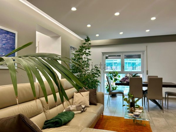 appartamento in vendita a Cosenza in zona Via Popilia