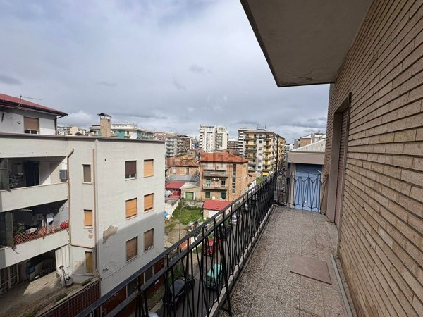 appartamento in vendita a Cosenza in zona Cosenza Vecchia