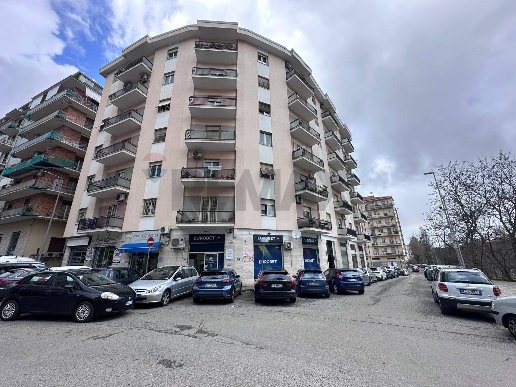 appartamento in vendita a Cosenza in zona Cosenza Vecchia