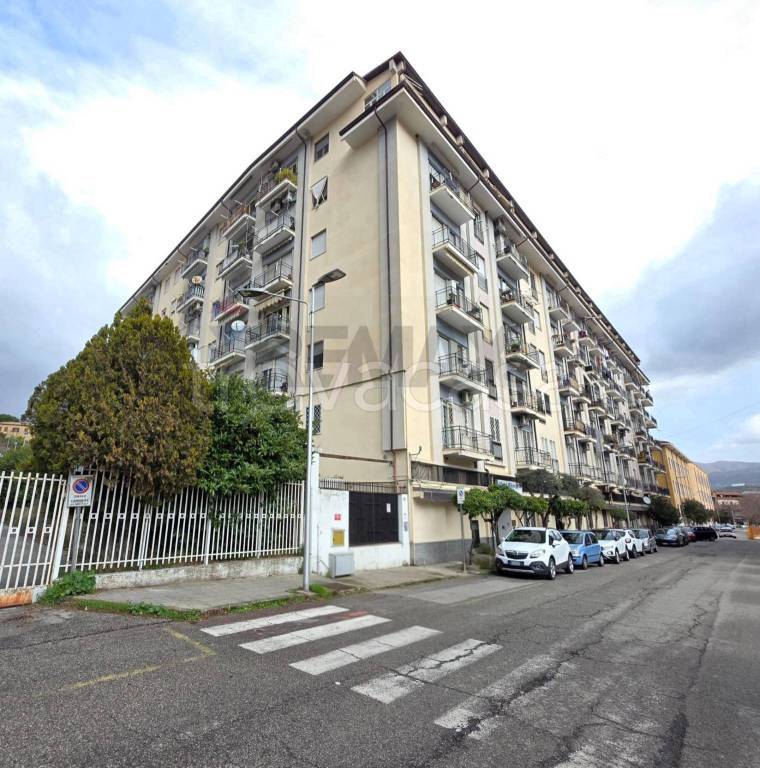 appartamento in vendita a Cosenza in zona Cosenza Vecchia