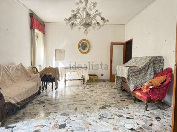 appartamento in vendita a Cosenza in zona Cosenza Vecchia