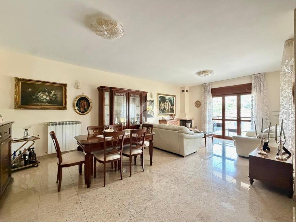 appartamento in vendita a Cosenza in zona Stadio