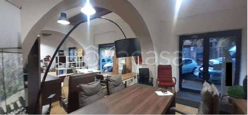 negozio in vendita a Cosenza