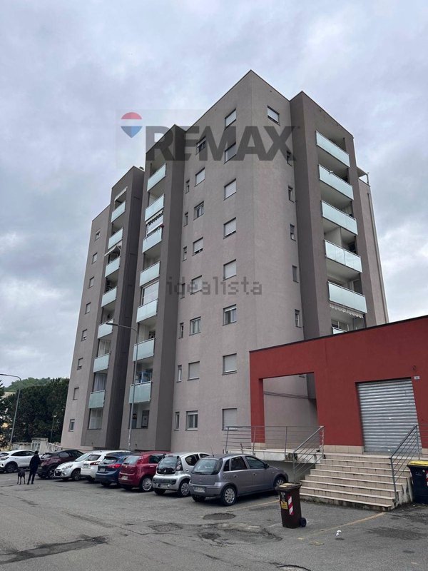 appartamento in vendita a Cosenza in zona Via Popilia