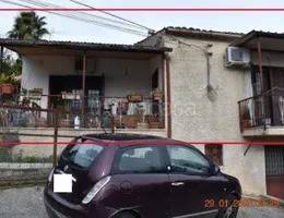 appartamento in vendita a Cosenza in zona Donnici