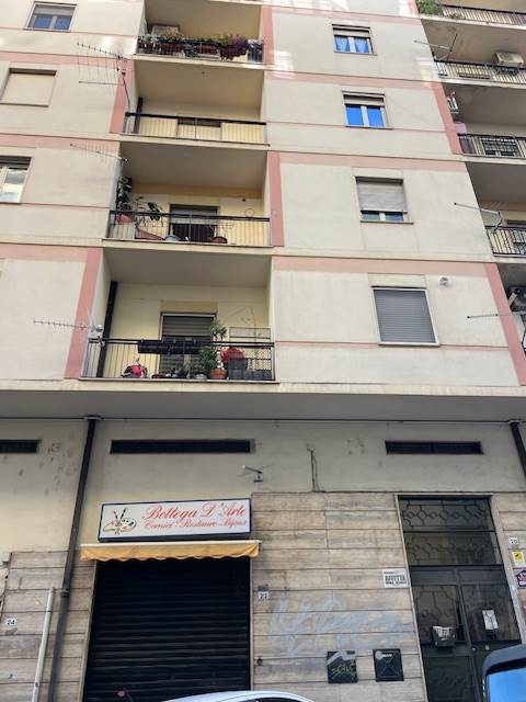 appartamento in vendita a Cosenza in zona Cosenza Vecchia