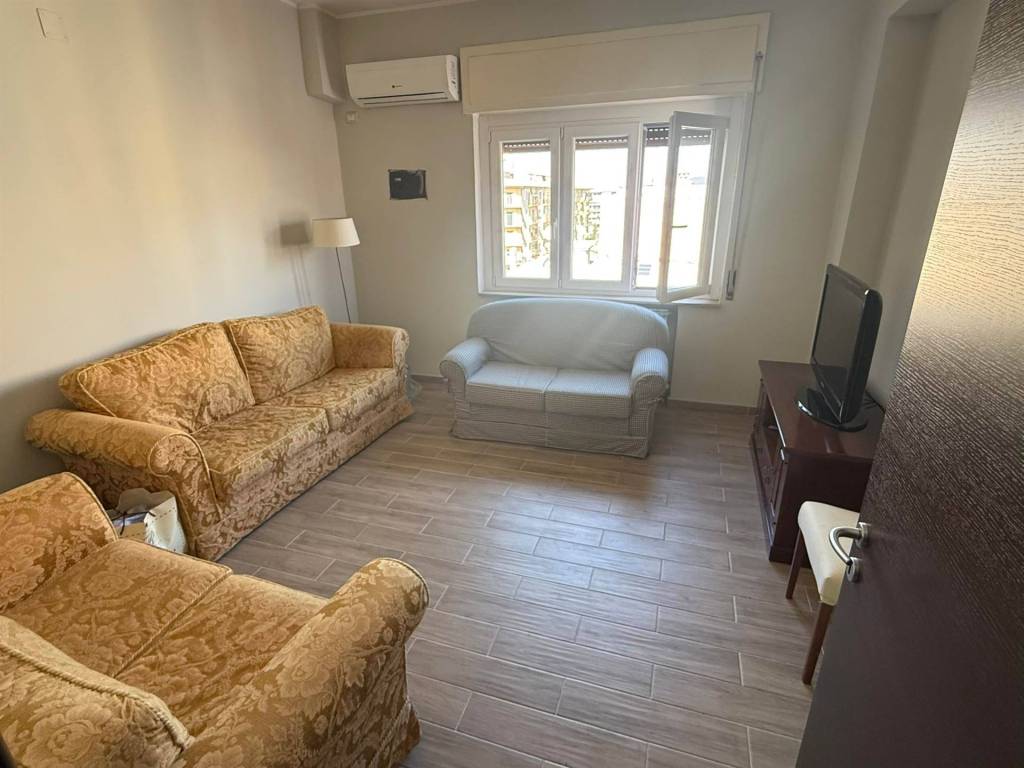 appartamento in vendita a Cosenza in zona Panebianco