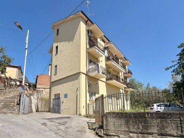 appartamento in vendita a Cosenza in zona Serra Soprana