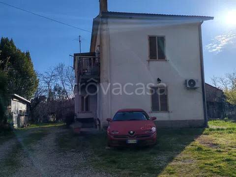 casa indipendente in vendita a Cosenza in zona Donnici