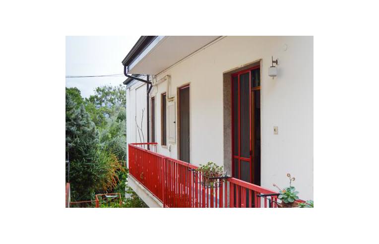 casa indipendente in vendita a Cosenza