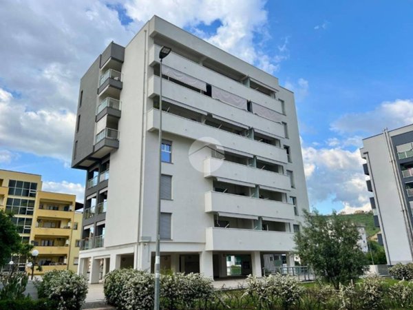 appartamento in vendita a Cosenza in zona Via Popilia