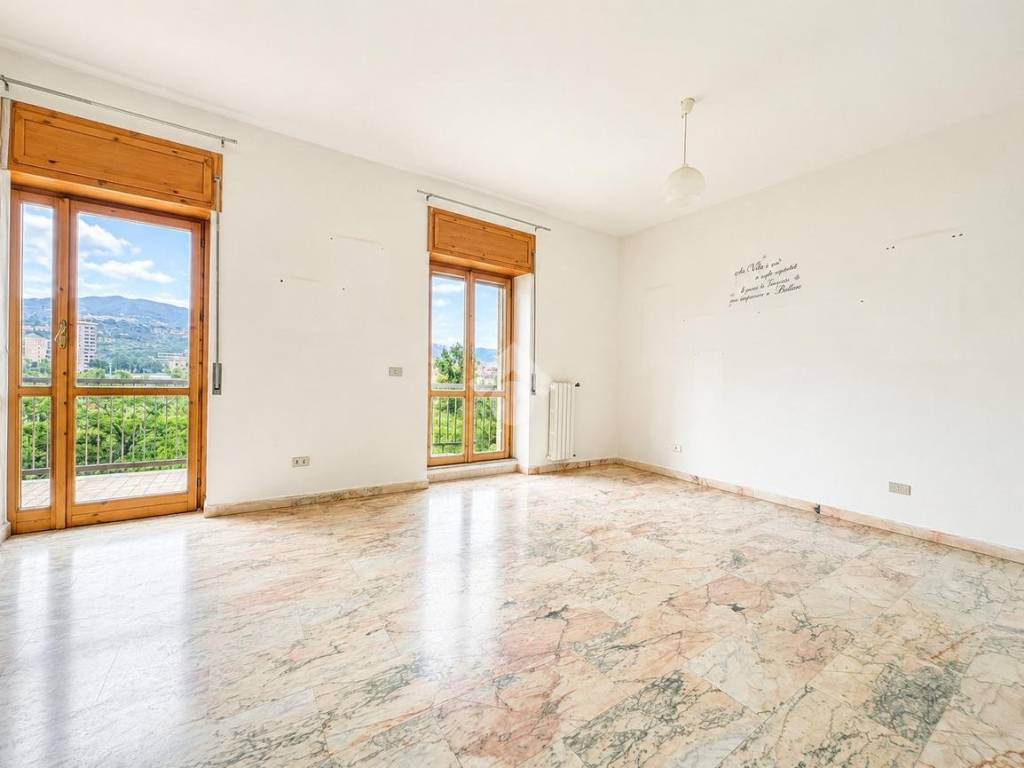 appartamento in vendita a Cosenza in zona Città 2000