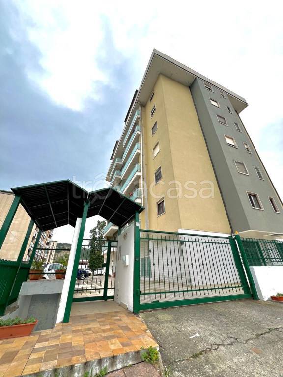 appartamento in vendita a Cosenza in zona Via Popilia