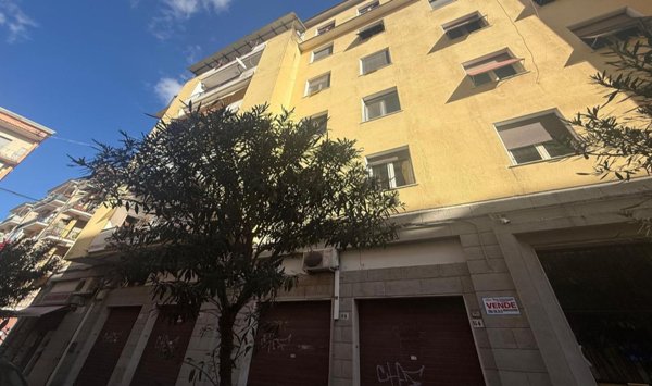 appartamento in vendita a Cosenza in zona Cosenza Vecchia