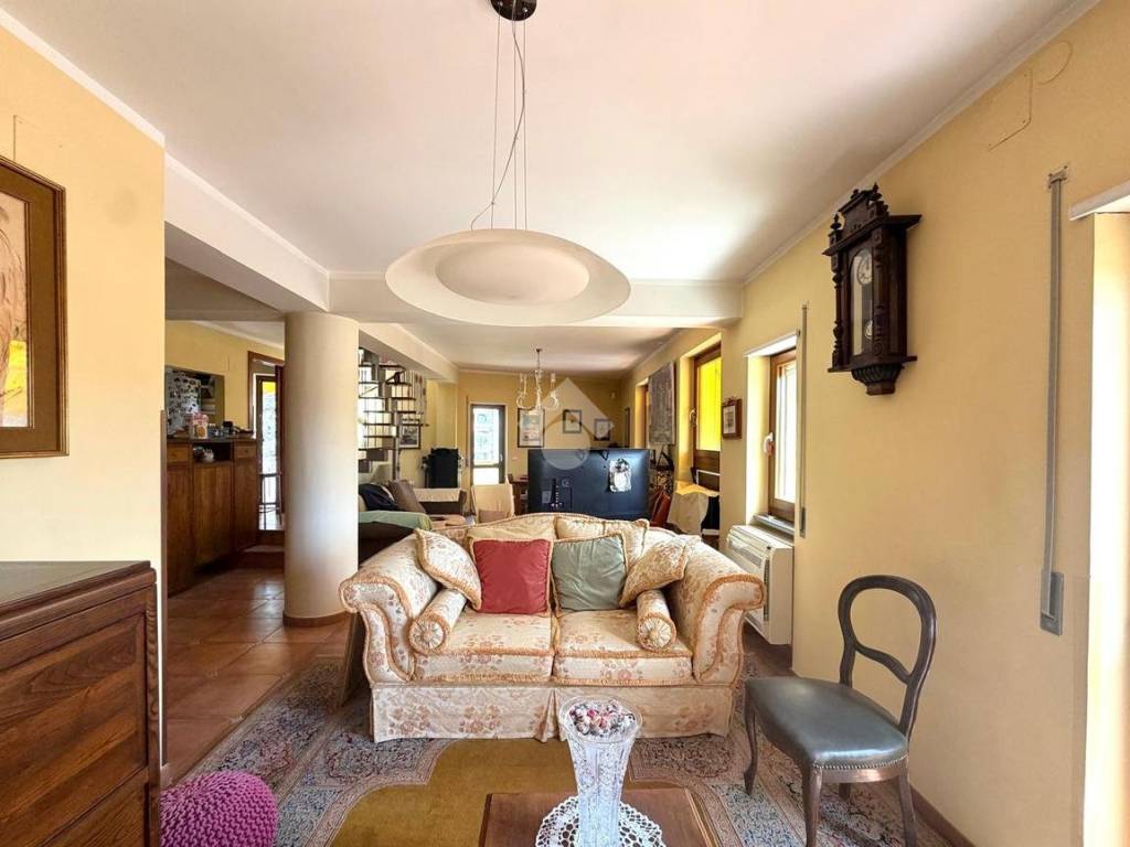 appartamento in vendita a Cosenza in zona Città 2000