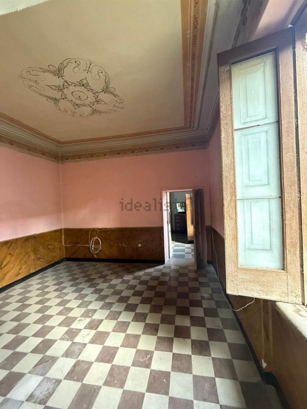 appartamento in vendita a Cosenza in zona Cosenza Vecchia