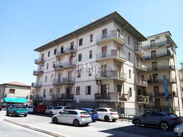 appartamento in vendita a Cosenza in zona Stadio