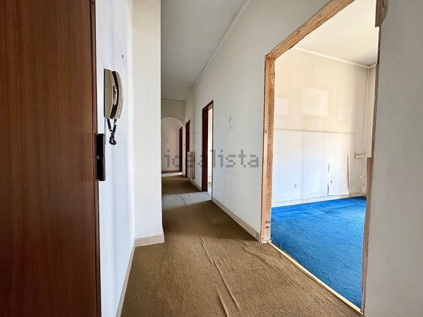 appartamento in vendita a Cosenza in zona Cosenza Vecchia