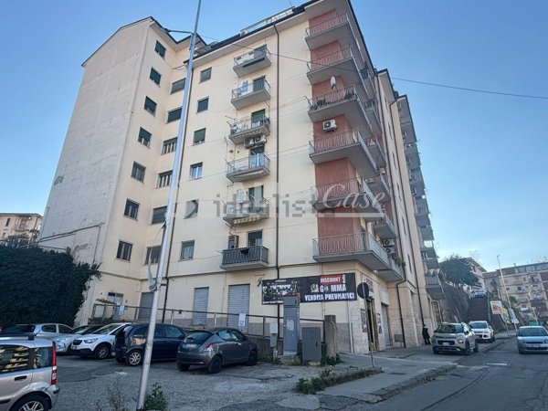 appartamento in vendita a Cosenza in zona Panebianco