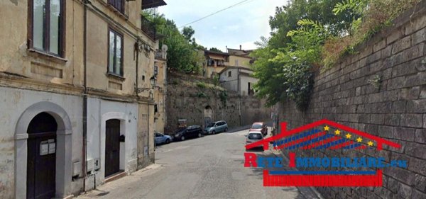 appartamento in vendita a Cosenza in zona Cosenza Vecchia