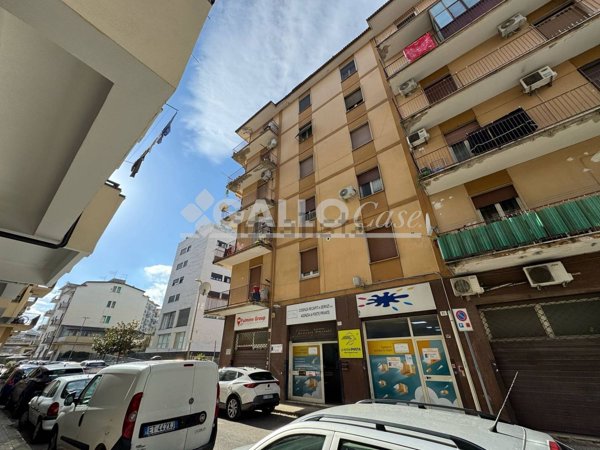 appartamento in vendita a Cosenza in zona Panebianco