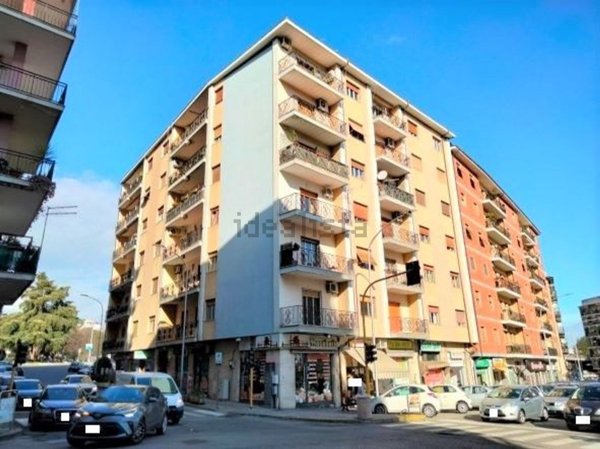 appartamento in vendita a Cosenza in zona Via Popilia