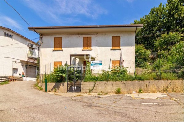 appartamento in vendita a Cosenza in zona Gergeri