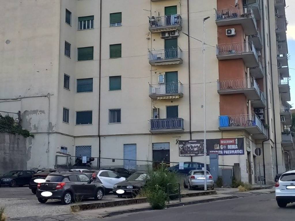 appartamento in vendita a Cosenza in zona Città 2000