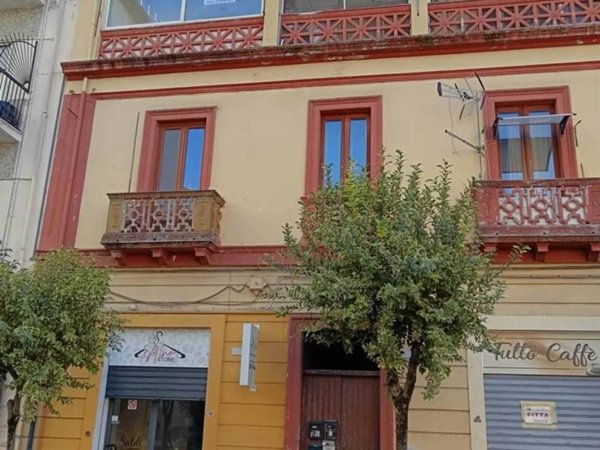 appartamento in vendita a Cosenza in zona Cosenza Vecchia
