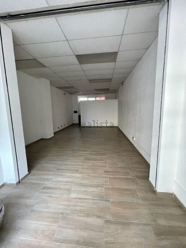 locale commerciale in vendita a Cosenza in zona Cosenza Vecchia
