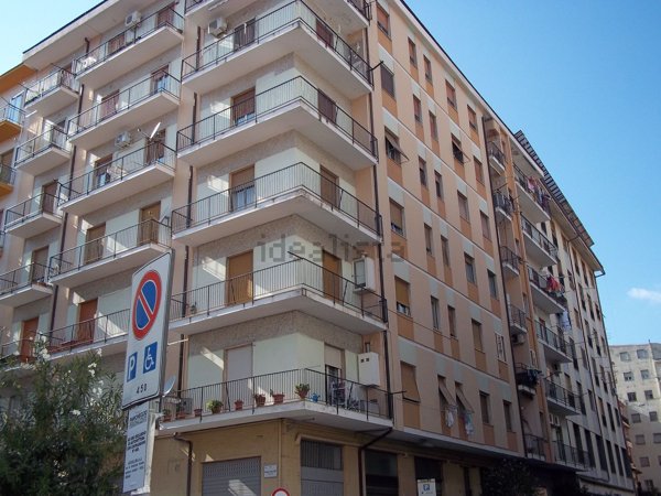 appartamento in vendita a Cosenza in zona Cosenza Vecchia