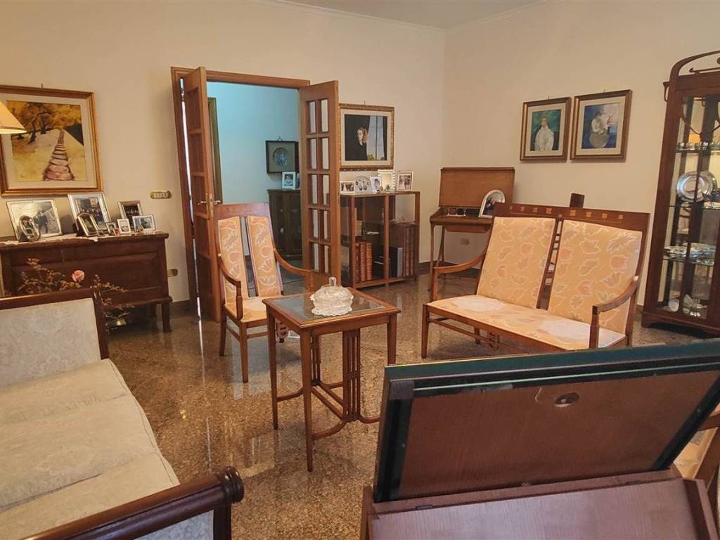 casa indipendente in vendita a Cosenza in zona Cosenza Vecchia